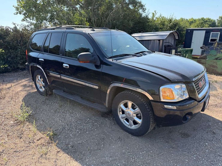 2004-gmc-envoy-image-7