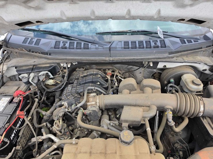 2019-ford-f150-xl-image-14