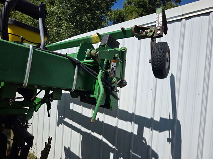 john-deere-1720-image-28