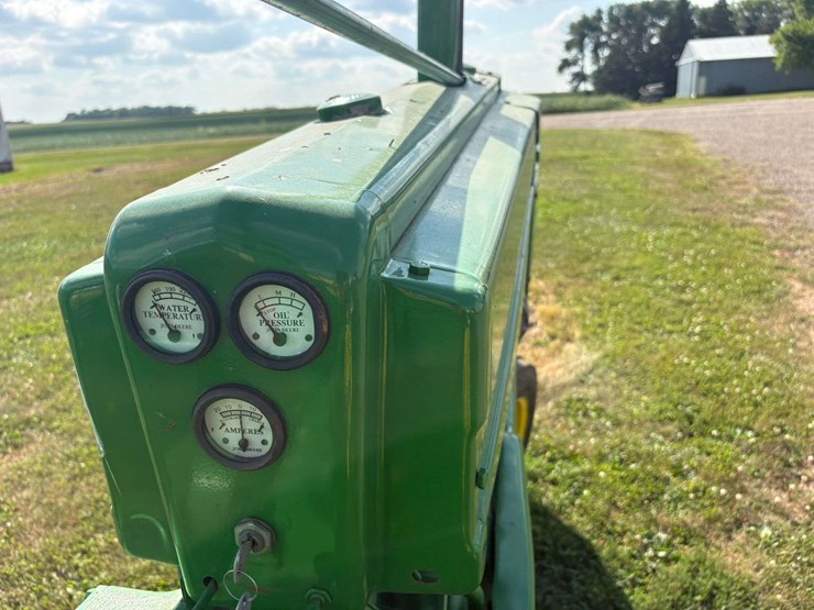 1951-john-deere-b-image-27