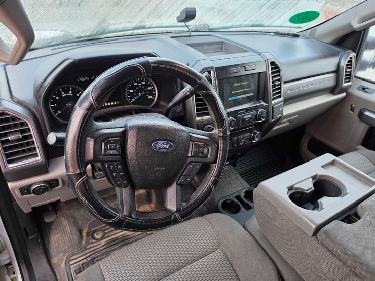 2017-ford-f250-image-12