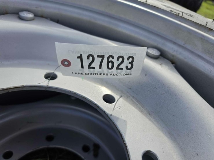 238---2-goodyear-9.5-24-image-4