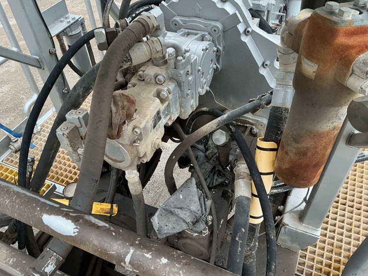 2013-cummins-qsx15-image-14