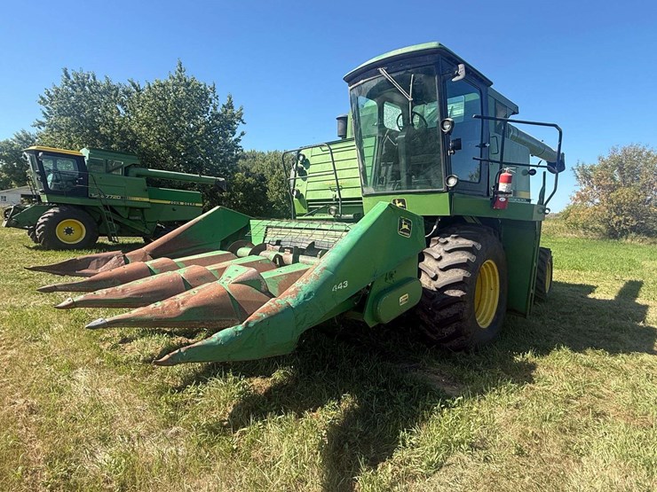 john-deere-7720-image-1