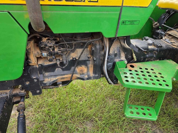 john-deere-5203-image-8
