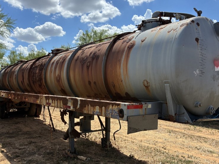 2012-southern-vac-130bbl-vac-trailer-image-3
