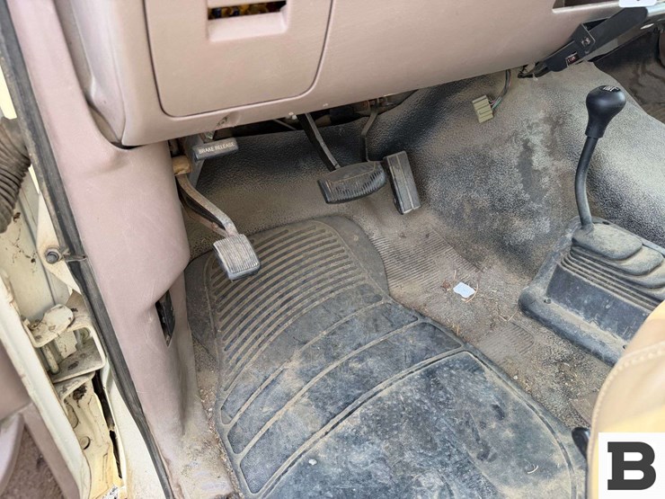 1996-ford-f250-image-32