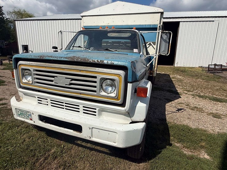 1975-chevrolet-c65-image-6