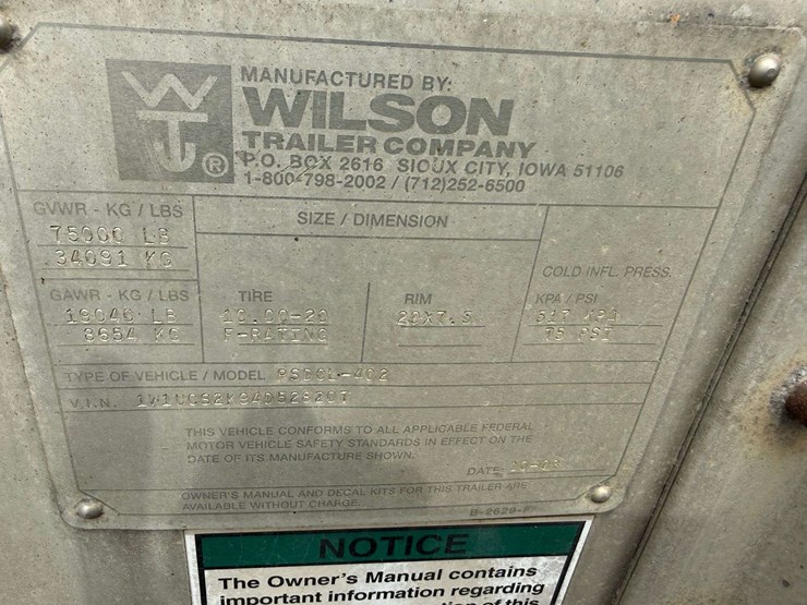 2003-wilson-livestock-trailer-image-19