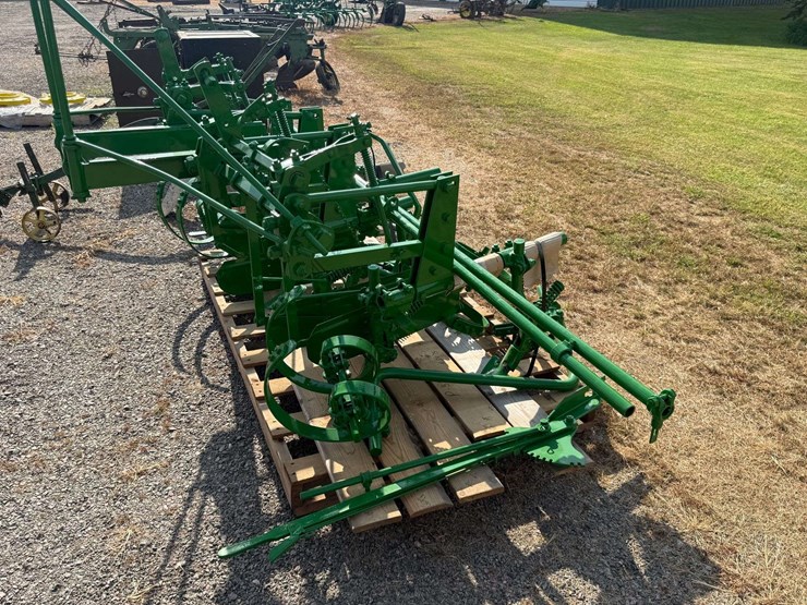 john-deere-2-image-5