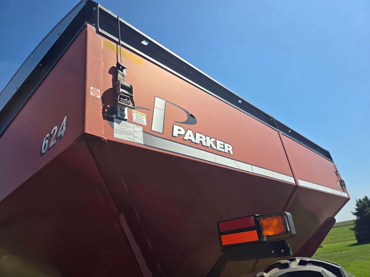 parker-624-image-40