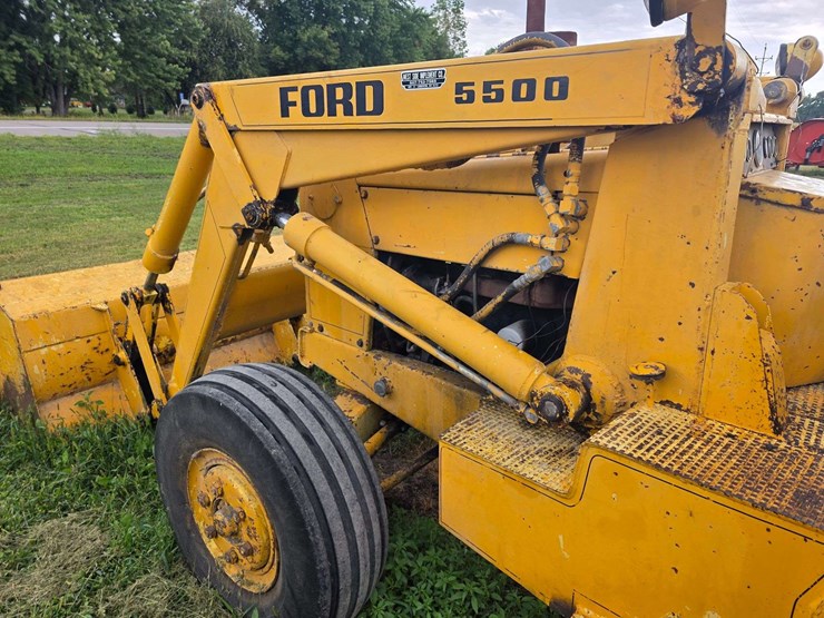 ford-5500-image-37