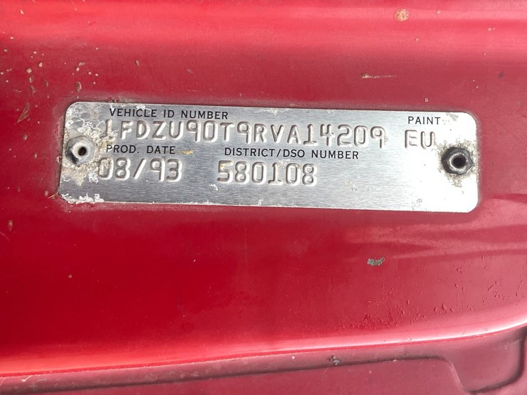 1994-ford-l9000-image-39