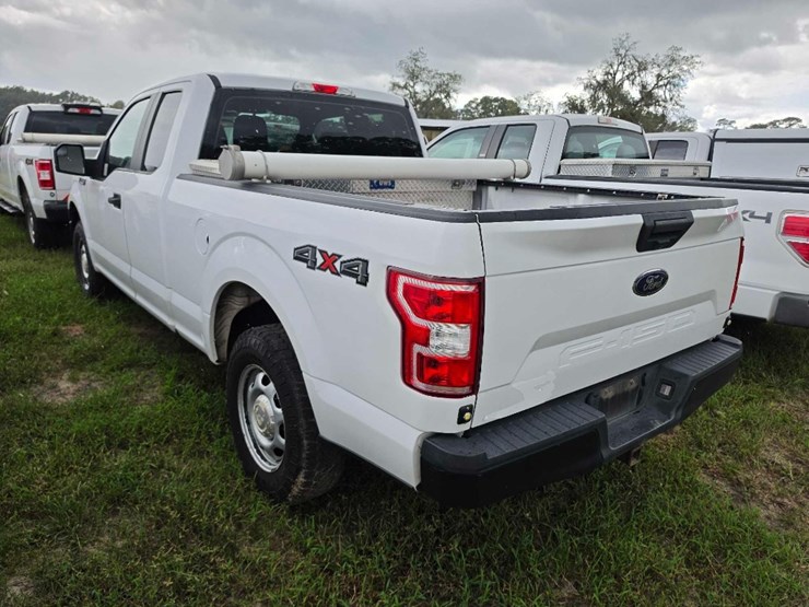 2019-ford-f150-xl-image-3