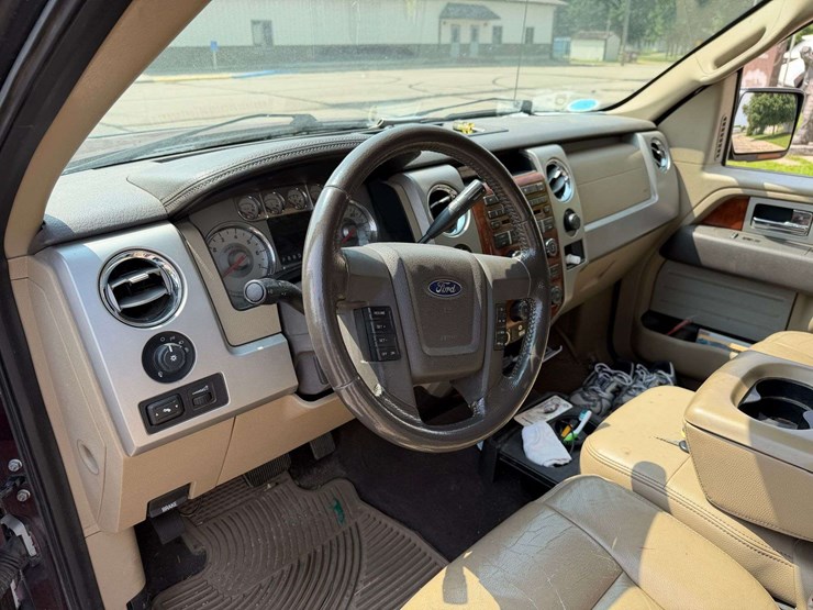 2010-ford-f150-lariat-image-41