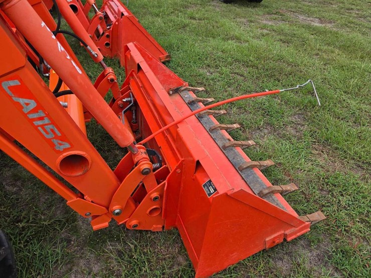 kubota-m7060-image-9