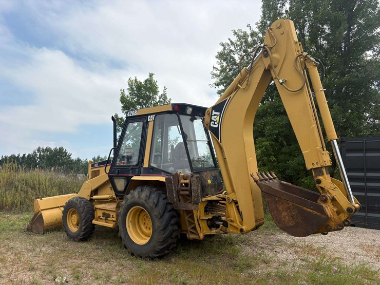 1995-caterpillar-426b-image-3