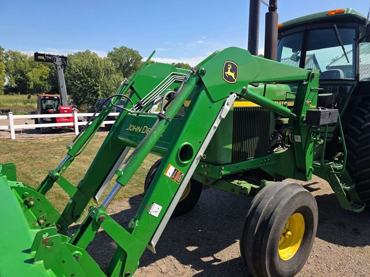1977-john-deere-4430-image-25