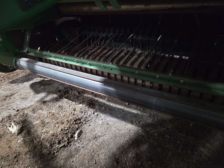 2023-john-deere-560r-image-16