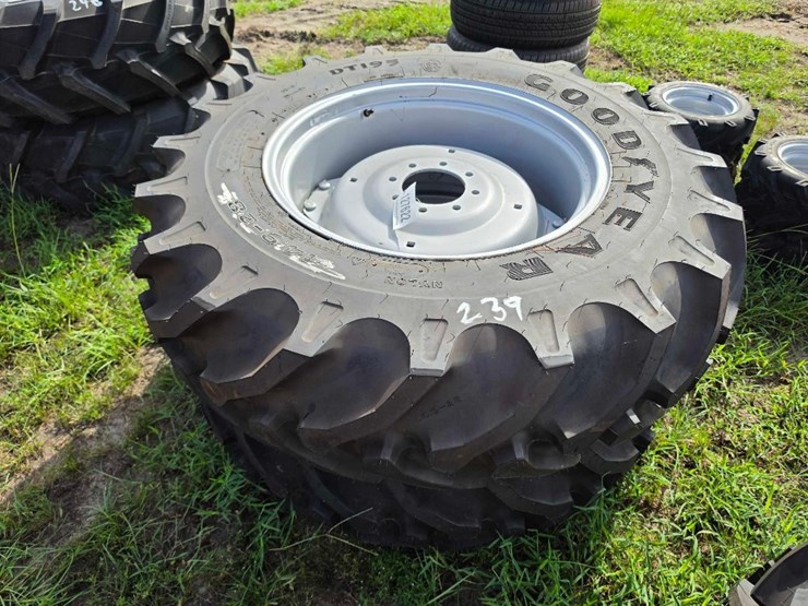 239---2-goodyear-14.9-28-image-1