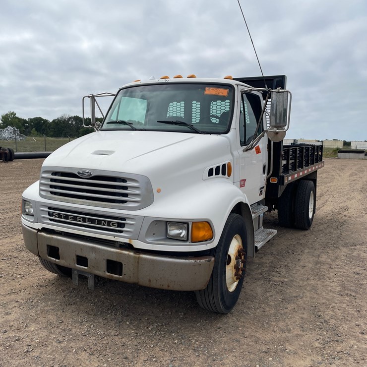 2005 STERLING ACTERRA