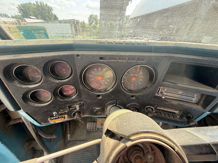 1975-chevrolet-c65-image-34