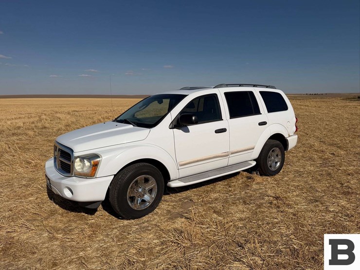 2005-dodge-durango-image-1