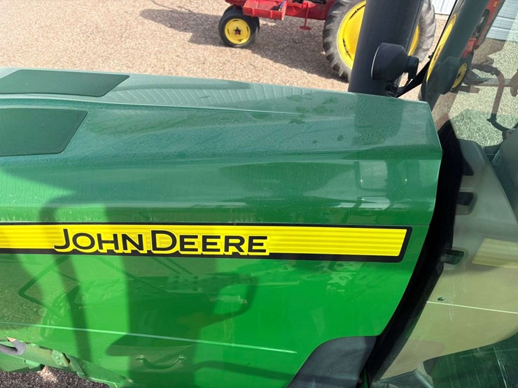 2006-john-deere-8430t-image-45