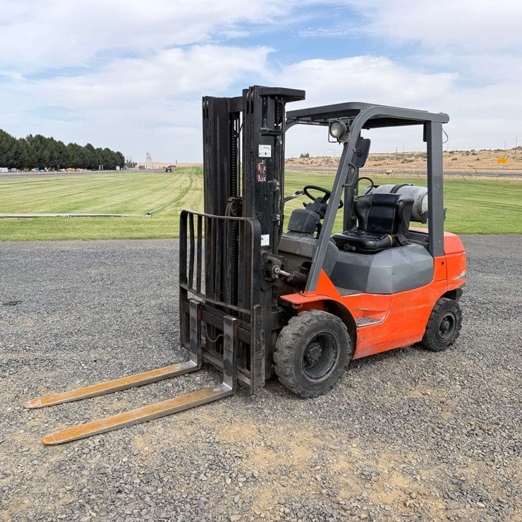 2005 TOYOTA 7FGU25