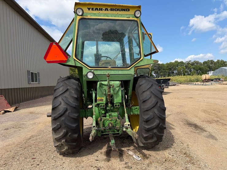 john-deere-4020-image-64