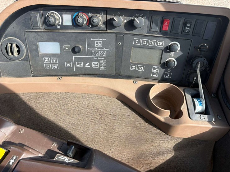 2006-john-deere-8430t-image-54