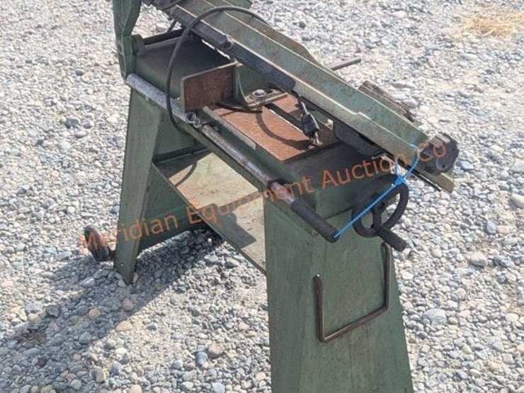 grizzly-horizontal-bandsaw-image-6
