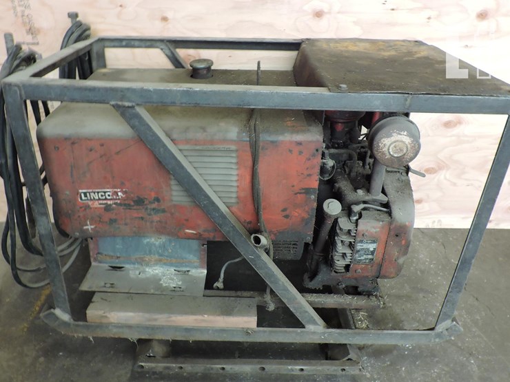 lincoln,-225-amp-portable-welder-w/onan-gas-engine-image-1