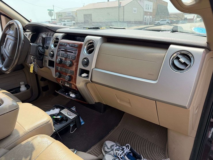 2010-ford-f150-lariat-image-54
