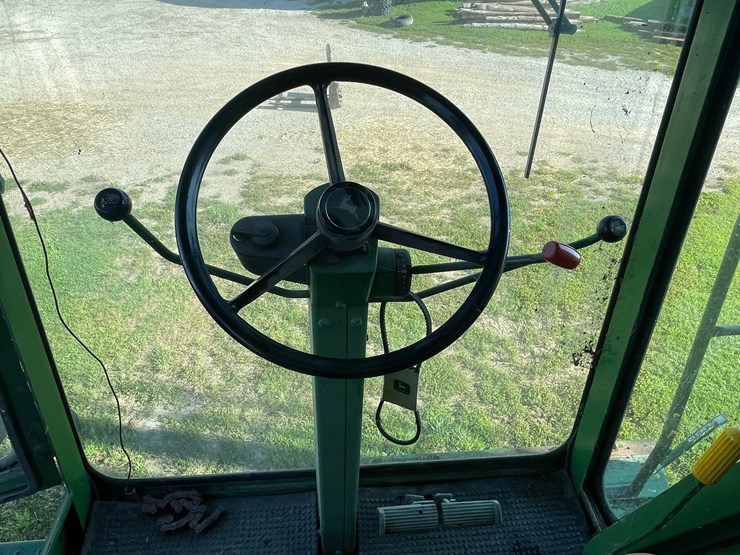 1978-john-deere-7700-image-31