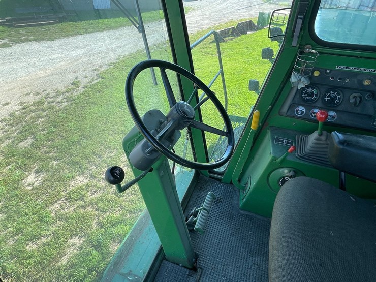 1978-john-deere-7700-image-27