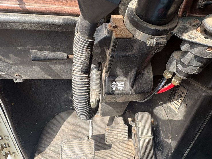 1997-cummins-m11-image-30