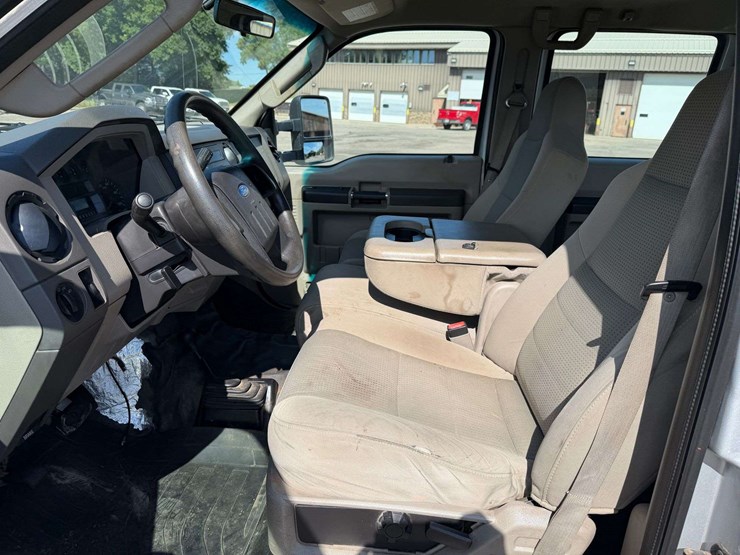 2008-ford-f350-xl-image-22
