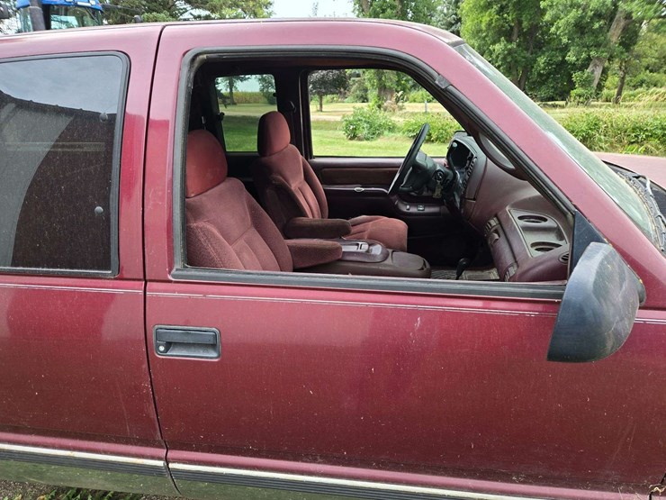 1995-gmc-1500-image-5