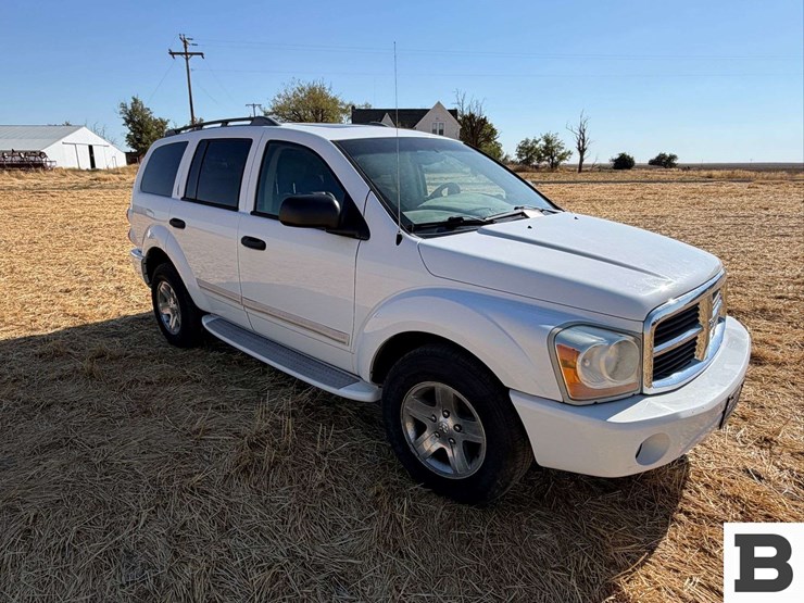 2005-dodge-durango-image-7