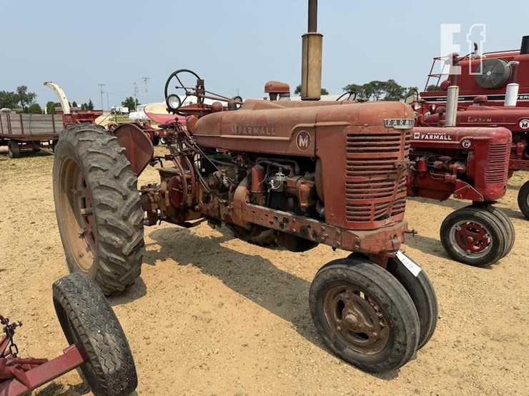 1948-farmall-m-image-1