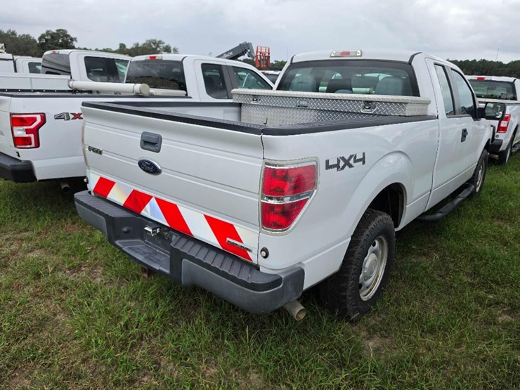 2014-ford-f150-xl-image-5