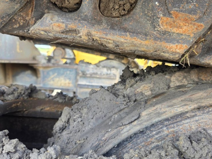 2006-volvo-ec700b-image-22