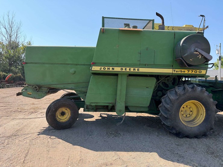 john-deere-7700-image-7
