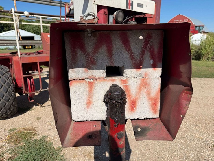 case-ih-230-image-38