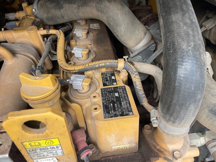 caterpillar-279d3-image-18