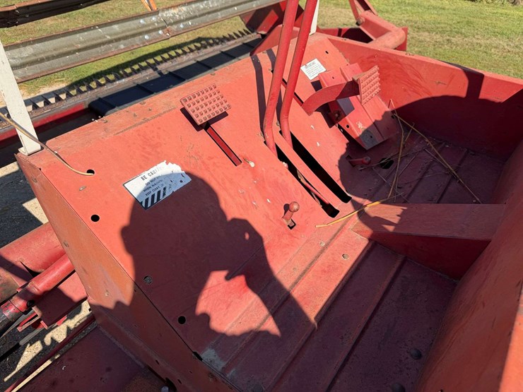 case-ih-230-image-49