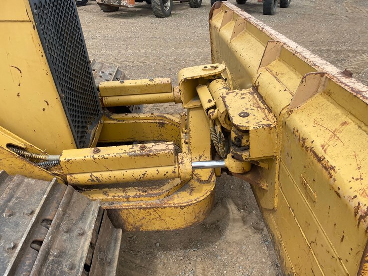 caterpillar-d5c-image-25