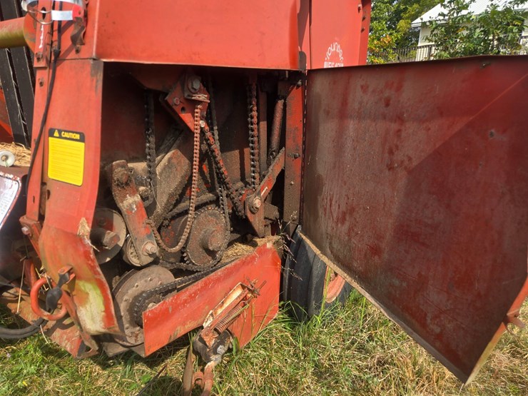 hesston-5540-image-39