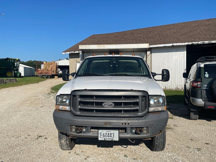 2002-ford-f550-xl-image-2